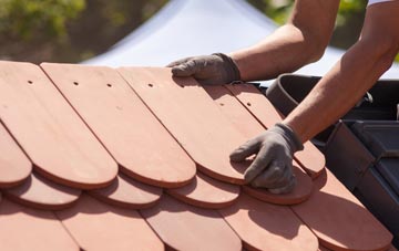 Foxham roof tile contractors