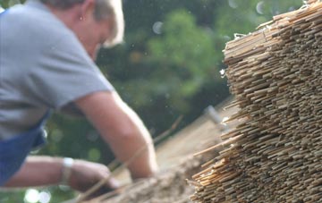 professional Foxham thatchers